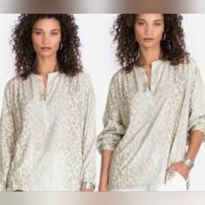 Johnny Was Calme Cream Leopard Print Women's Tunic Size S